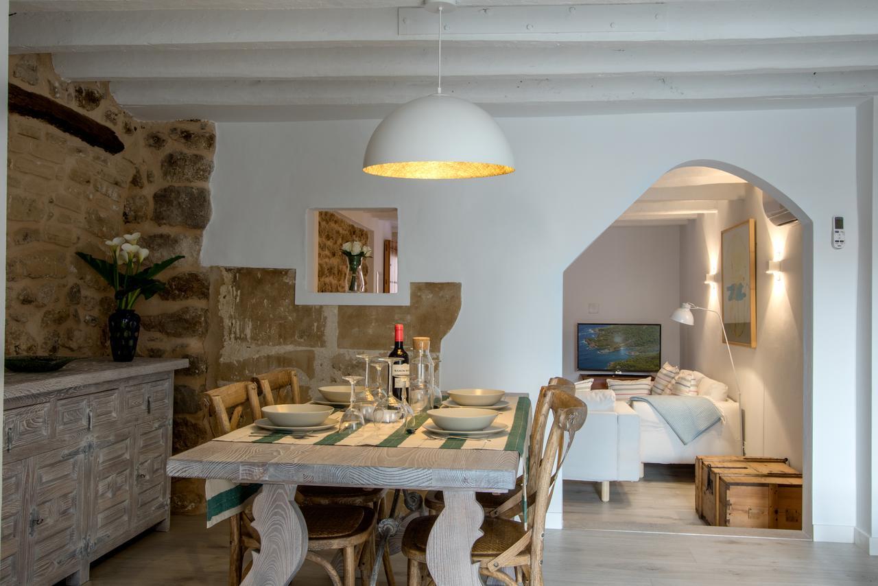 Townhouse On The Rocks By Homevillas360 Pollenca Luaran gambar